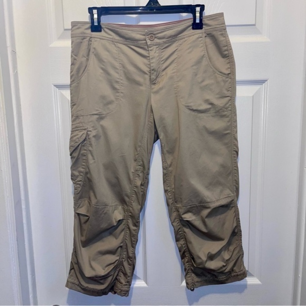 3/30$💥 The North Face pants capri 3/4 beige Women 6 Medium athletic activewear